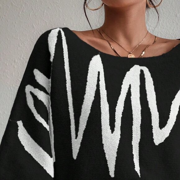 black white Casual Women's Striped Pattern Batwing Sleeve Loose Pullover Sweater - Picture 5 of 7